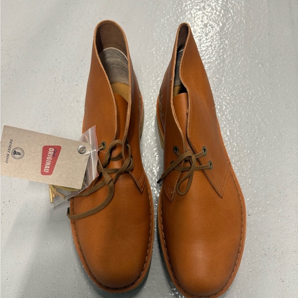 Clarks Men's Brown Leather Chukka Boots desert ma special edition NO BOX - Picture 1 of 3